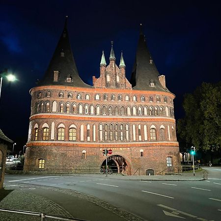 Ferienwohnung Hansezauber Luebeck Bagian luar foto