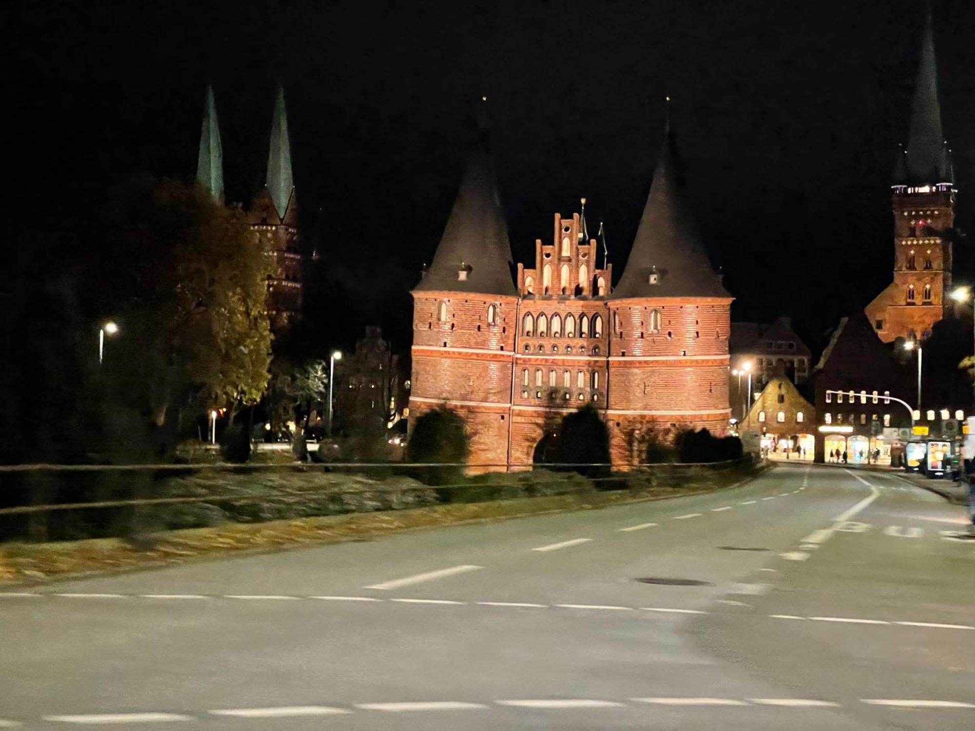 Ferienwohnung Hansezauber Luebeck Bagian luar foto